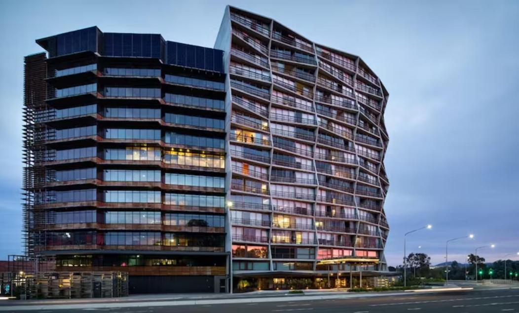 Nishi Holiday Apartments Kanberra Dış mekan fotoğraf